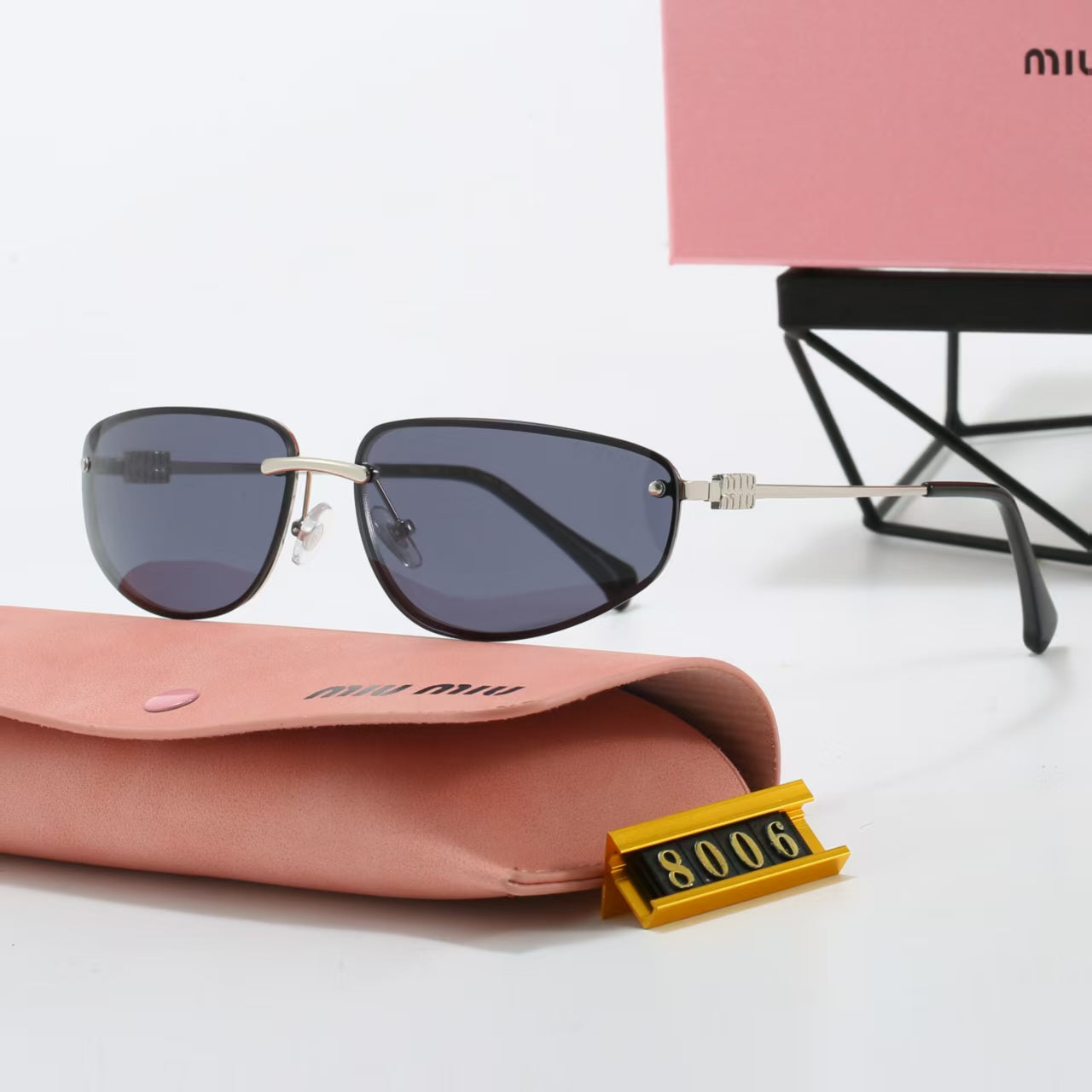 MM 8006